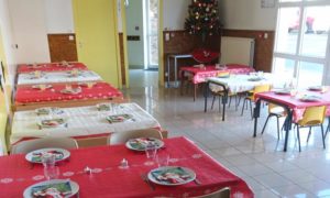 Repas de Noël à l’école maternelle